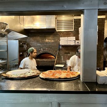 BEST PIZZA - Updated January 2025 - 773 Photos & 782 Reviews - 33