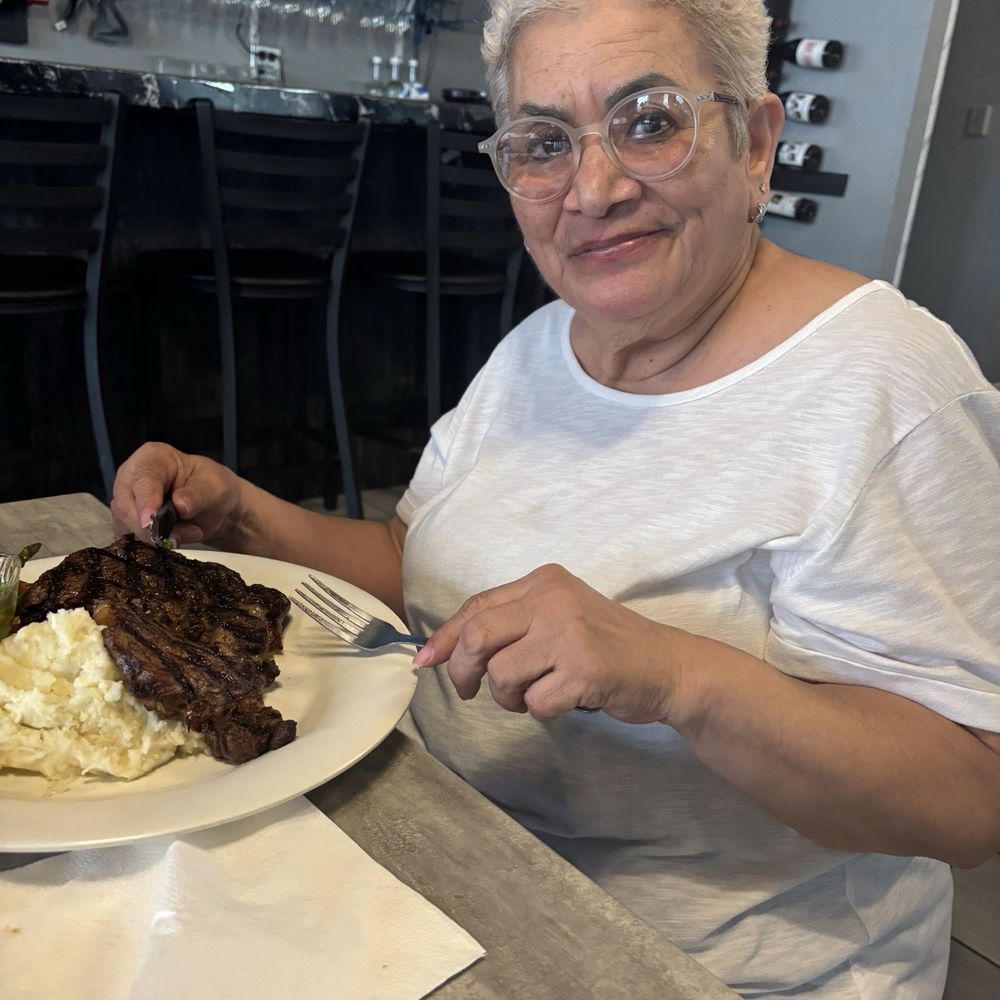 Qlantro - Seafood Near Me - Yauco, Puerto Rico