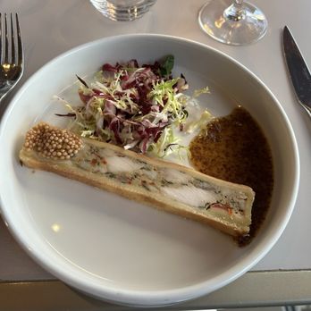 Madame Brasserie Eiffel Tower - French Near Me - Paris