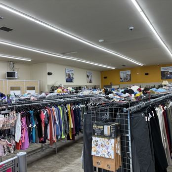 Goodwill Central Coast - Used, Vintage & Consignment Near Me - Monterey, California