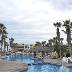 Mayan Palace - Pool and tiki loungers throughout