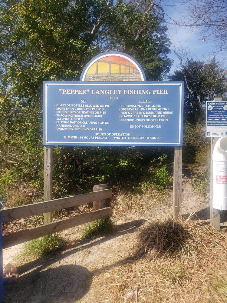 Pepper Langley Fishing Pier Logo