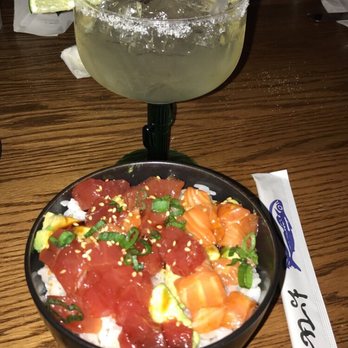Mulligan's Restaurant At Stratton Mountain - Sun Bowl Margarita - New American Near Me - Stratton, Vermont Mulligan's Restaurant At Stratton Mountain - Sun Bowl Margarita - New American Near Me - Stratton, Vermont
