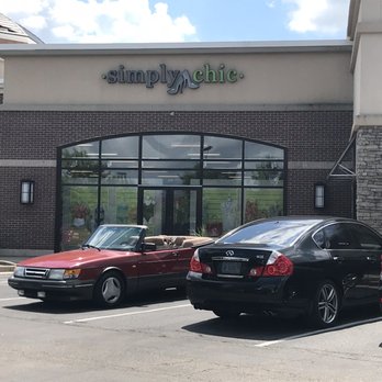 Simply Chic - Used, Vintage & Consignment Near Me - Noblesville, Indiana Simply Chic - Used, Vintage & Consignment Near Me - Noblesville, Indiana