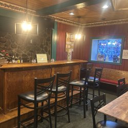 Spang's Pizza & Pasta - Bar area.