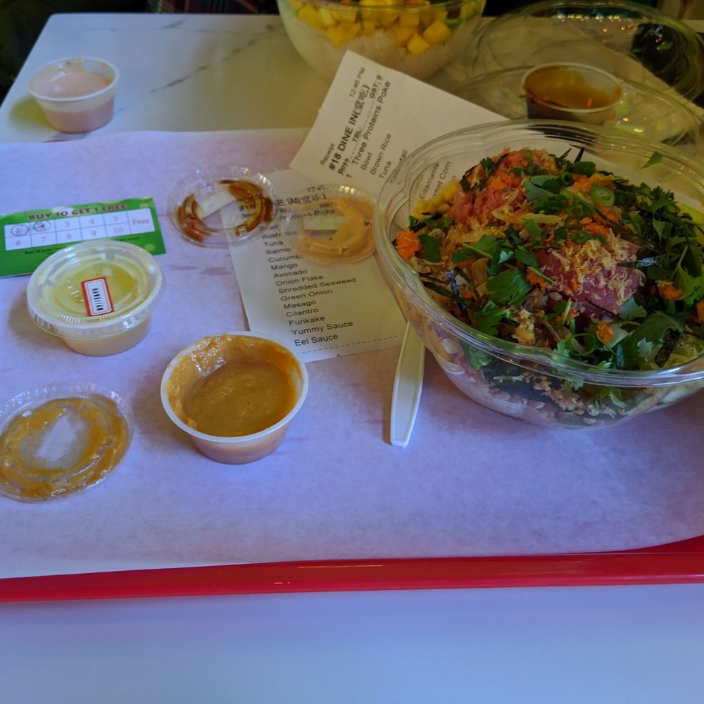 I like how the sauce is on the side I like how the sauce is on the side