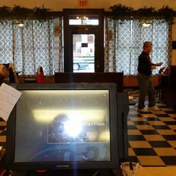 Debra's Pizza