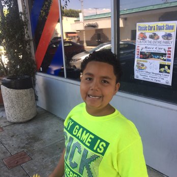 Extreme Fades - Being goofy cuz he's happy - Barbers Near Me - Signal Hill, California