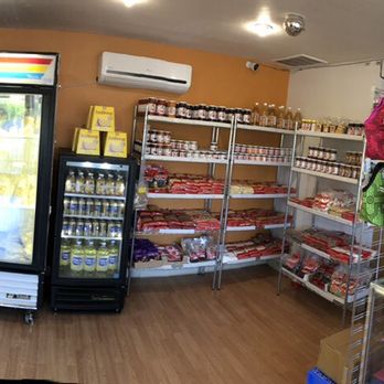 La Paradita Peru - A panoramic view of the spot. La Paradita and the best products from Peru in this small spot. Super!! - International Grocery Near Me - Burlingame, California La Paradita Peru - A panoramic view of the spot. La Paradita and the best products from Peru in this small spot. Super!! - International Grocery Near Me - Burlingame, California