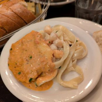 Sotto Mare - Seafood Near Me - San Francisco, California Sotto Mare - Seafood Near Me - San Francisco, California