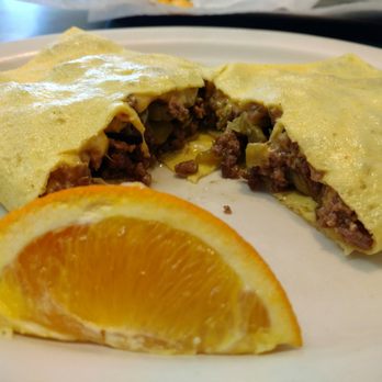 Giant Hamburgers - Green chile cheeseburger omelet - Burgers Near Me - Mesa, Arizona Giant Hamburgers - Green chile cheeseburger omelet - Burgers Near Me - Mesa, Arizona