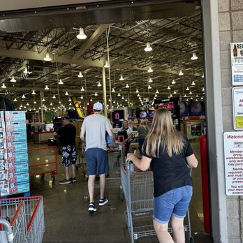 Costco - Wholesale Stores Near Me - Redding, California Costco - Wholesale Stores Near Me - Redding, California