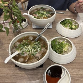 Pho Flavor - Phở Nam Đặc Biệt (Special South Style Pho), Phở Chín / Bò Viên (Nam/Bắc) (North/South Pho with Brisket/Meat Balls) - Vietnamese Near Me - Fountain Valley, California Pho Flavor - Phở Nam Đặc Biệt (Special South Style Pho), Phở Chín / Bò Viên (Nam/Bắc) (North/South Pho with Brisket/Meat Balls) - Vietnamese Near Me - Fountain Valley, California