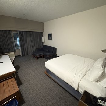 Courtyard by Marriott Texarkana - Nice room - Hotels Near Me - Texarkana, Texas