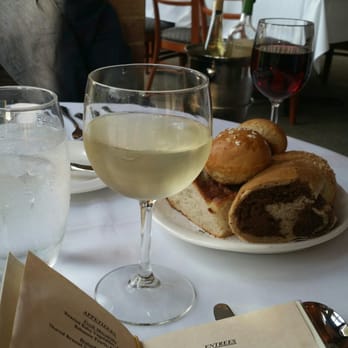 Hampton Winds - New American Near Me - Bethlehem, Pennsylvania
