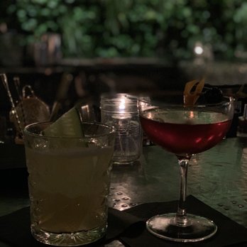 Pigtails Desert Ridge - Cocktail Bars Near Me - Phoenix, Arizona