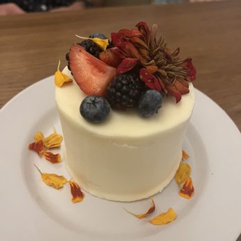 Hank's - Cake - Coffee & Tea Near Me - Austin, Texas