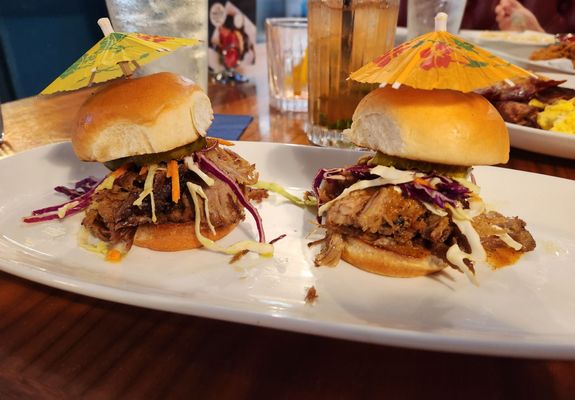 The League Kitchen & Tavern by null