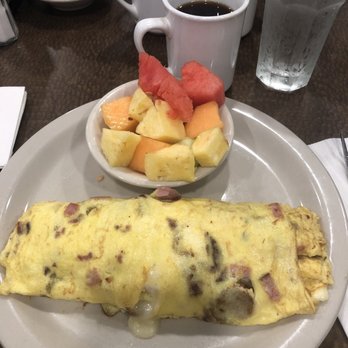Bill's Cafe - Dry Meat Lovers Omelette - Breakfast & Brunch Near Me - Fremont, California Bill's Cafe - Dry Meat Lovers Omelette - Breakfast & Brunch Near Me - Fremont, California