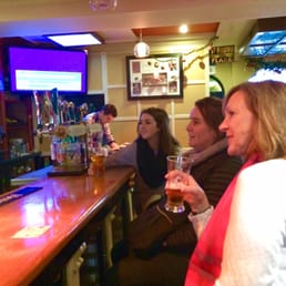 Happy customers at the bar during the day :)