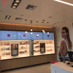 European Wax Center - Pembroke Gardens EWC