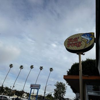 Jus' Poke - Hawaiian Near Me - Redondo Beach, California