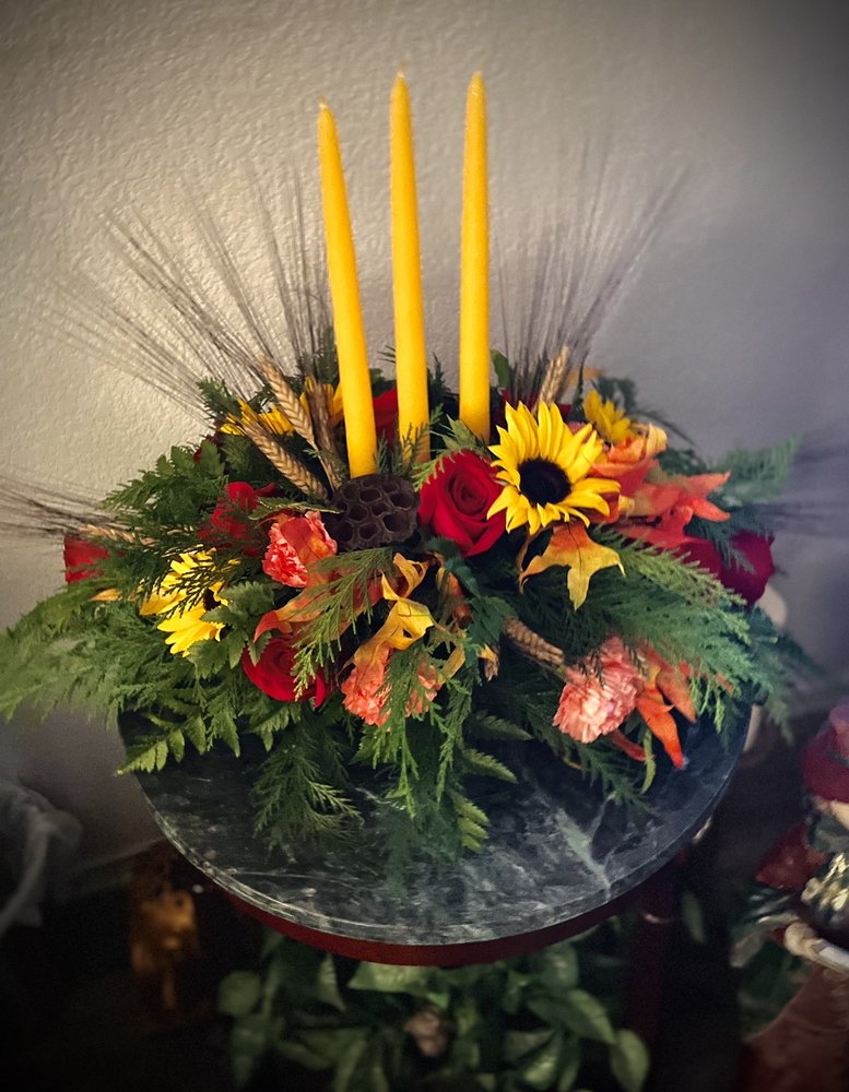 CAMPBELL’S FLOWERS & GREENHOUSES Updated August 2024 13 Photos 2728 N Elizabeth St, Pueblo