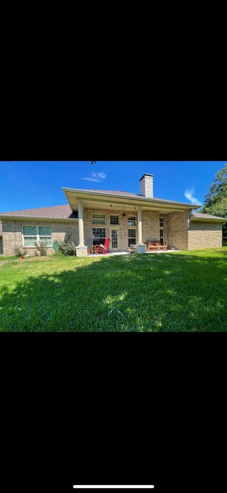 Slide of Top Dawg Roofing