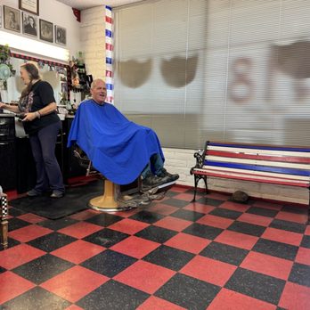 Sweeney's Barber Shop - Barber visit - Barbers Near Me - Tucson, Arizona Sweeney's Barber Shop - Barber visit - Barbers Near Me - Tucson, Arizona