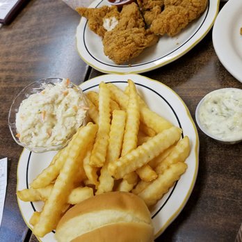 Jinny's Cafe - Chicken Special - Wraps Near Me - Bryant, Indiana