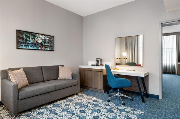 Hilton Garden Inn Indianapolis Downtown by null