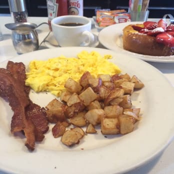Bea Bea's - Before - Coffee & Tea Near Me - Burbank, California Bea Bea's - Before - Coffee & Tea Near Me - Burbank, California