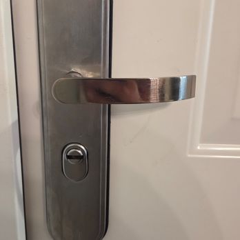 J&B Locksmith - Safety door lockout - Keys & Locksmiths Near Me - Savannah, Georgia
