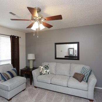 Crown Colony Apartments - Apartments Near Me - Topeka, Kansas Crown Colony Apartments - Apartments Near Me - Topeka, Kansas