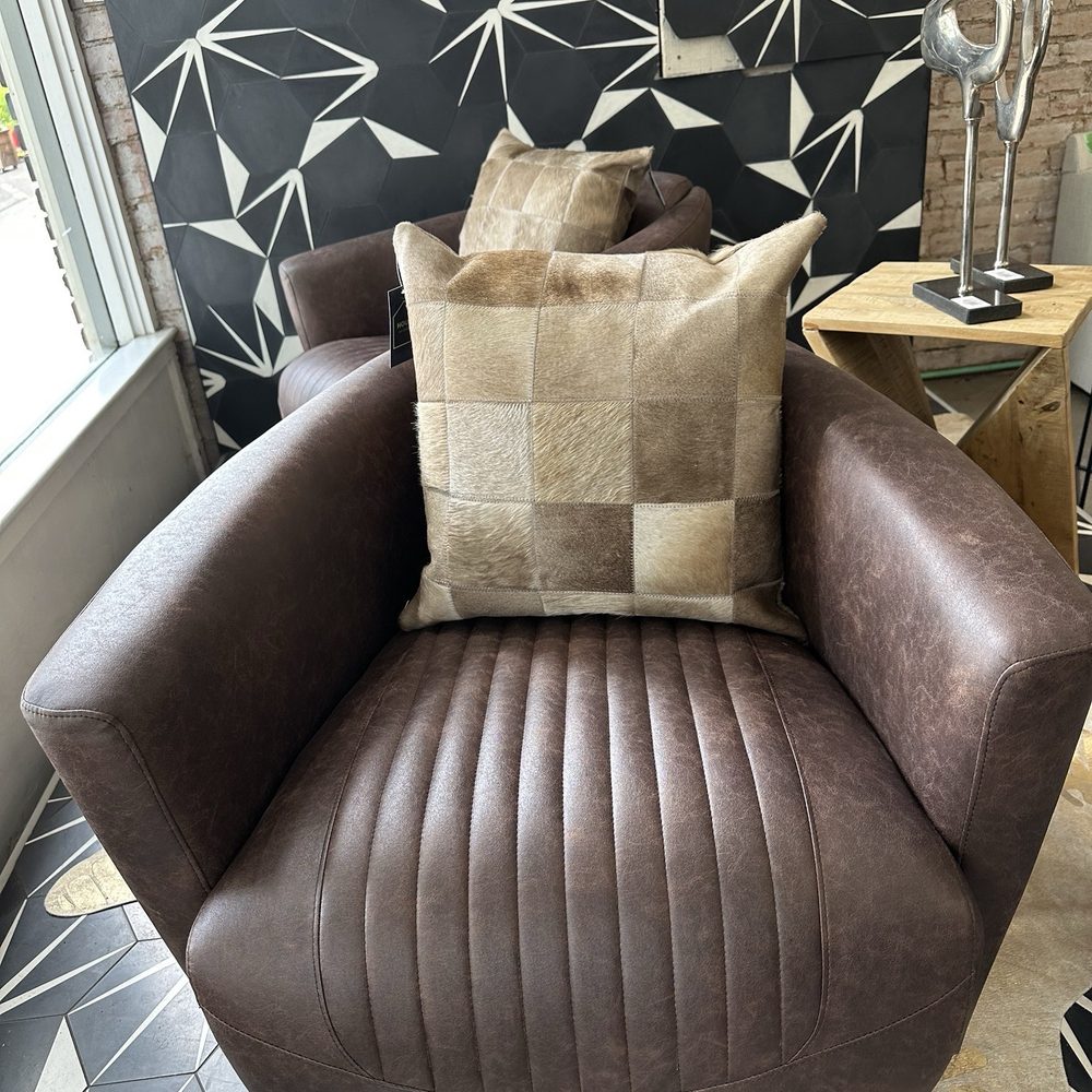 Houss on Bishop - These are my dream chairs. And, look at those accent pillows. Be still my beating heart. - Furniture Stores Near Me - Dallas, Texas Houss on Bishop - These are my dream chairs. And, look at those accent pillows. Be still my beating heart. - Furniture Stores Near Me - Dallas, Texas