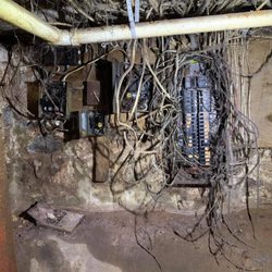 Parkhurst & Kent Construction - Do you have a electrical panel that looks like this, get intouch for a upgrade