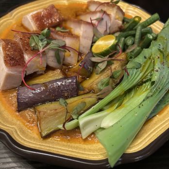 Minasa - Lechon Kare Kate - Filipino Near Me - Waipahu, Hawaii Minasa - Lechon Kare Kate - Filipino Near Me - Waipahu, Hawaii
