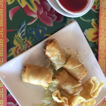 Amy's Chinese Kitchen - Egg rolls with complementary crab cheese Rangoon - Chinese Near Me - Cotati, California Amy's Chinese Kitchen - Egg rolls with complementary crab cheese Rangoon - Chinese Near Me - Cotati, California