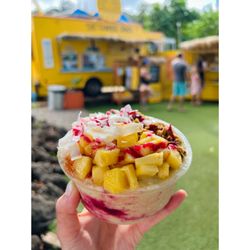 The Sunrise Shack - Sharks Cove - Tropical Bowl
