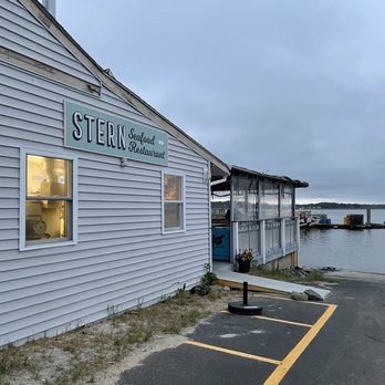 Stern Seafood - Outside - Seafood Near Me - Scarborough, Maine