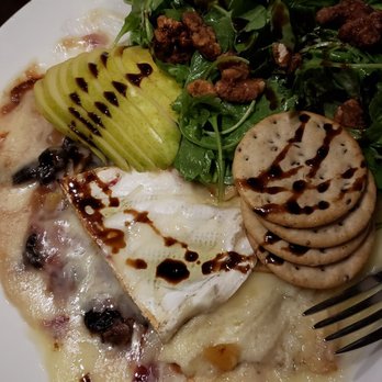 The Blue Ox - Baked brie app at the blue ox. Super yummy! - New American Near Me - Lynn, Massachusetts The Blue Ox - Baked brie app at the blue ox. Super yummy! - New American Near Me - Lynn, Massachusetts