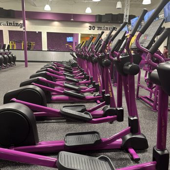 Planet Fitness - Cardio Station - Gyms Near Me - Harker Heights, Texas Planet Fitness - Cardio Station - Gyms Near Me - Harker Heights, Texas