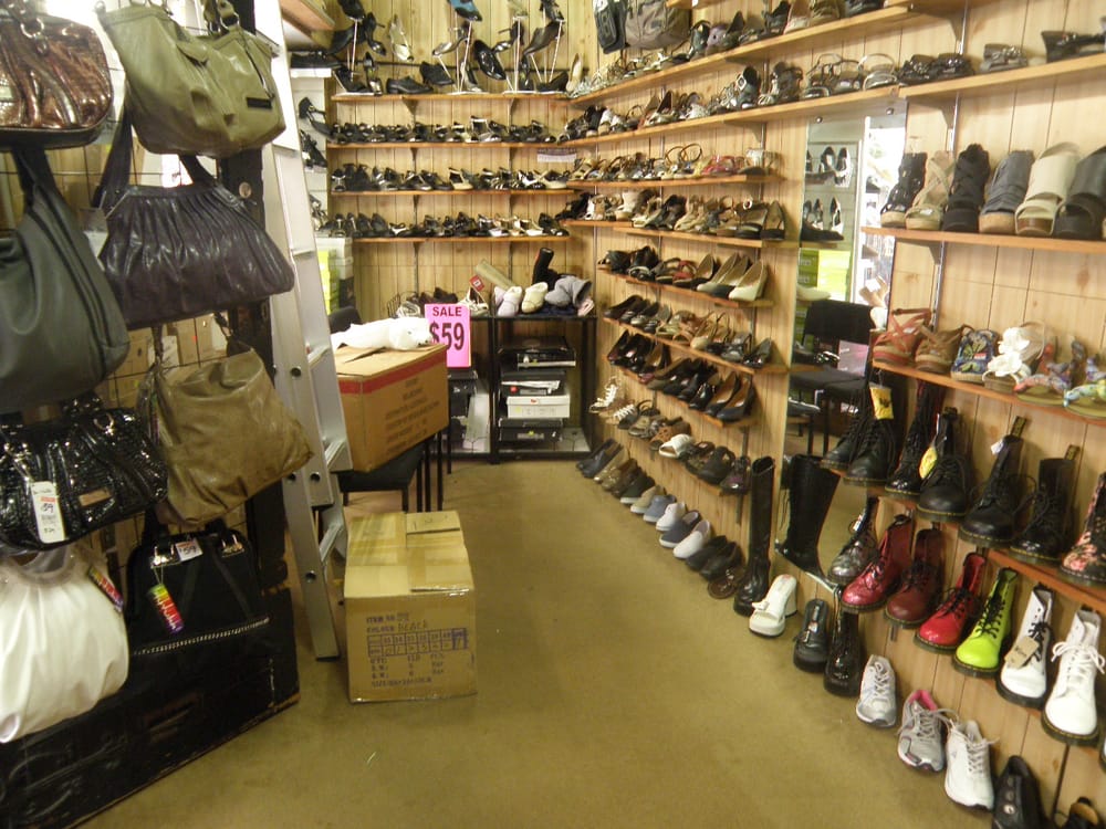 MARTIN’S SHOE STORE Updated September 2024 23 London Ct, Perth