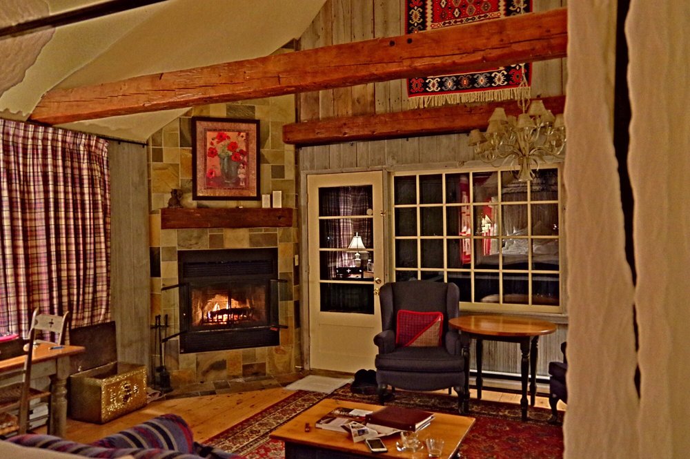 MANOIR HOVEY Updated July 2024 80 Photos & 18 Reviews 575 Rue Hovey, North Hatley, Quebec