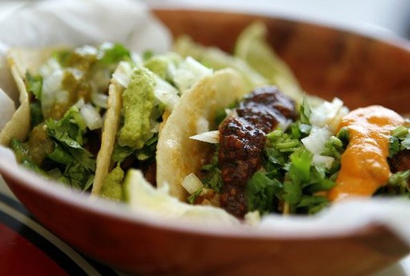 Salsa Limón by null