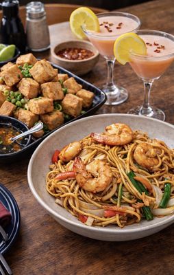 Aung MayLiKa (1st street) by null