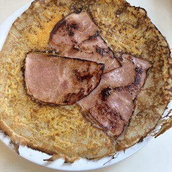 PANCAKES Amsterdam - Ham and cheese Dutch pancake - Pancakes Near Me - Amsterdam, New Hampshire PANCAKES Amsterdam - Ham and cheese Dutch pancake - Pancakes Near Me - Amsterdam, New Hampshire