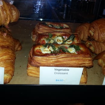 Intelligentsia Coffee - Coffee & Tea Near Me - Pasadena, California