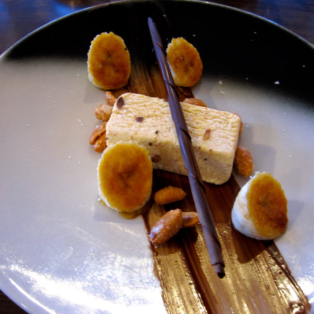 Harbour Inn - Peanut dessert - Hotels Near Me - Bowmore, AGB