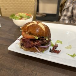 Kosher Charlotte - Hamburger